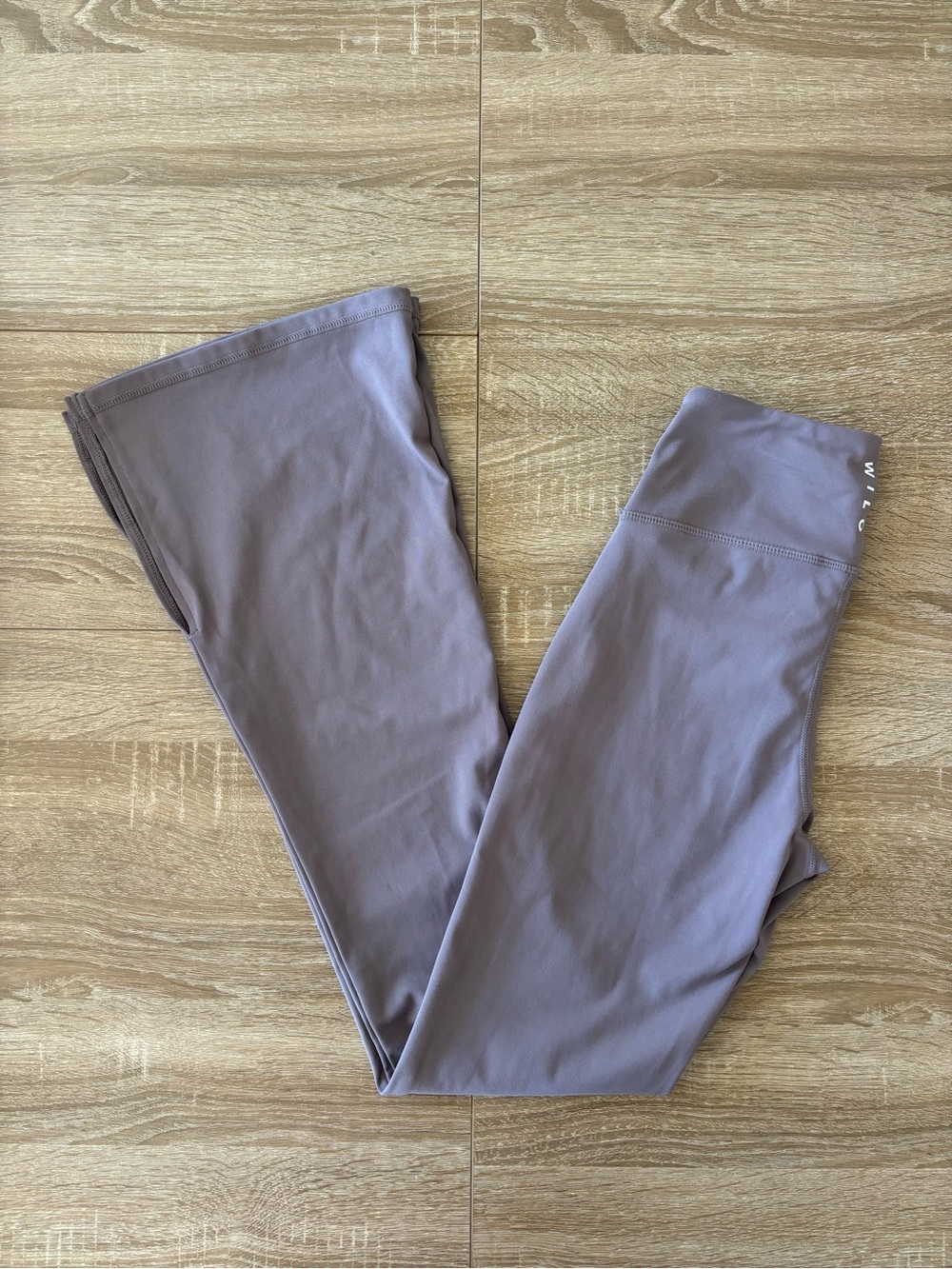 wilo flare leggings size small